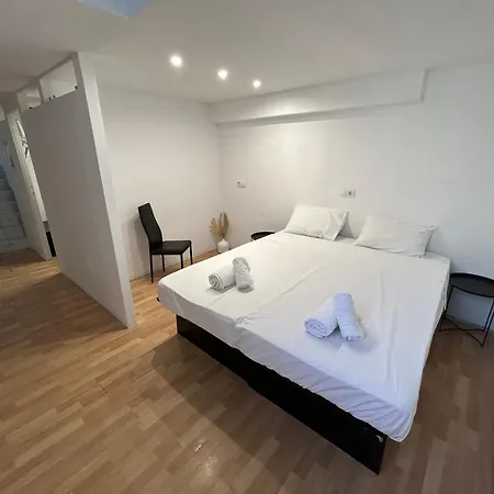 Le Chris Daire Resmo