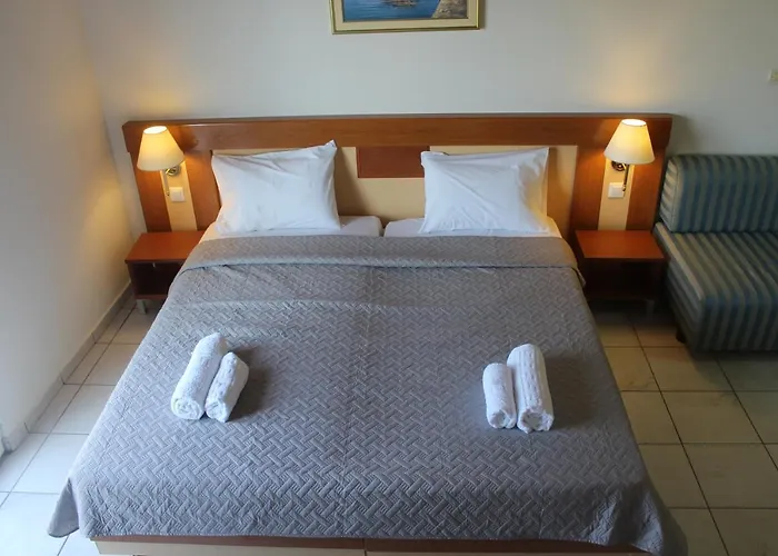 Le Chris * Ретимно